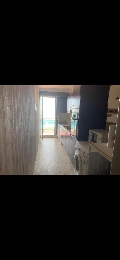 Spacious Bright Nest With Balcony Facing The Sea بورنيشّيه المظهر الخارجي الصورة
